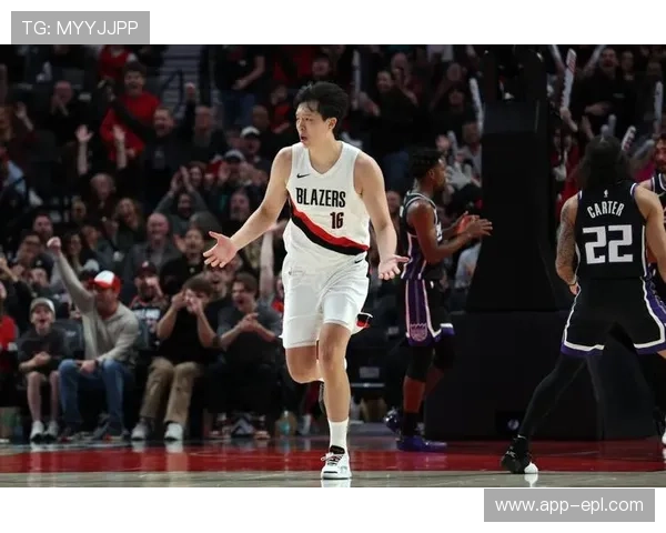 开拓者代理主帅谈杨瀚森：需强化对抗与战术融入